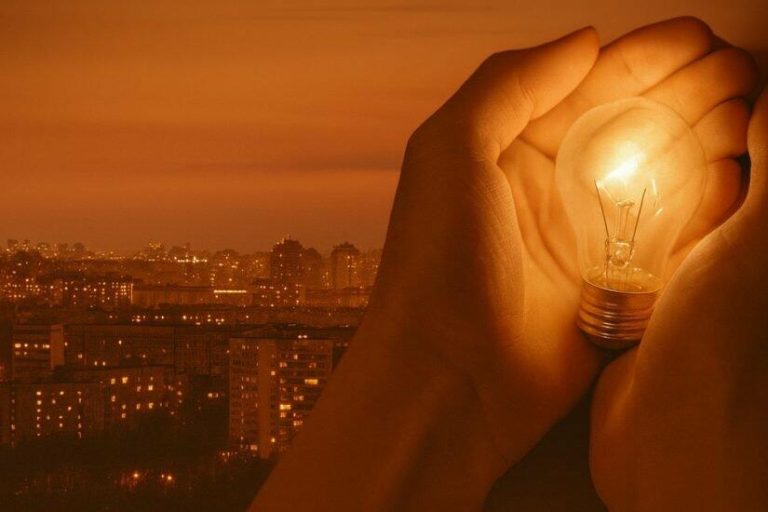 У Львові та області повторно відкоригували графіки відключення світла на 9 квітня