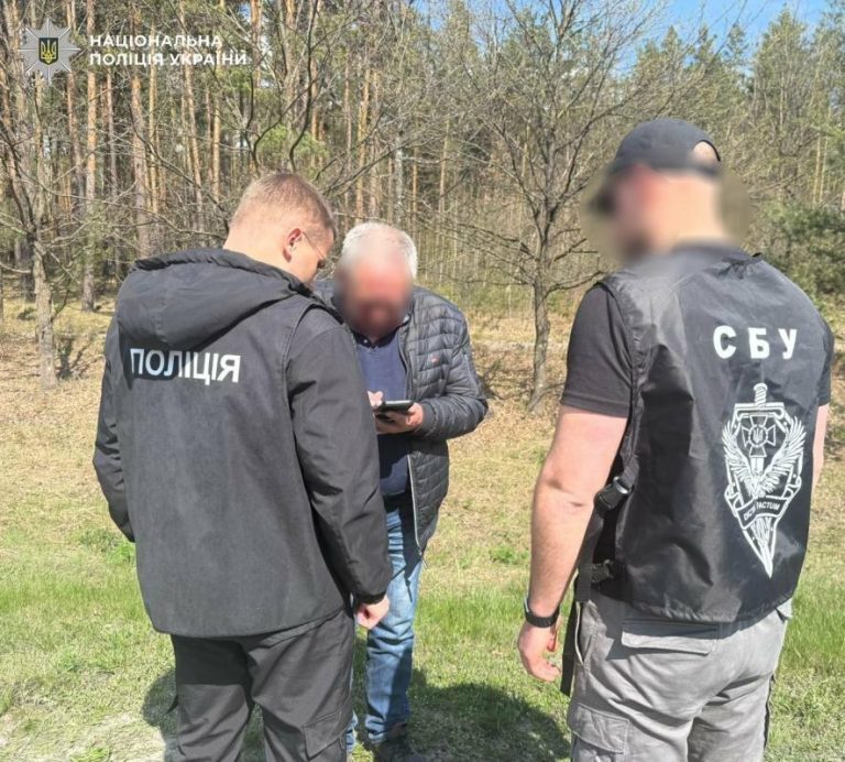 На Львівщині затримали полковника ППО, який вимагав хабар із погрозою «або гроші, або передова»