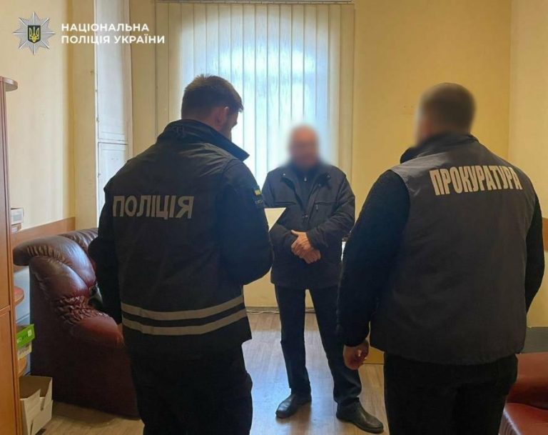 На львівських вокзалах розкрили схему «данини» за участю працівника Укрзалізниці — ФОТО