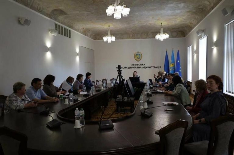 Львівські школи отримають спеціальні місця для чищення зубів