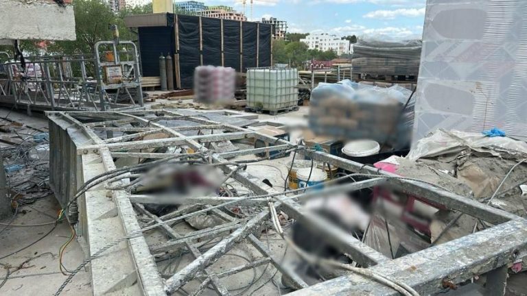 У Львові будівельна люлька зірвалася з 15-го поверху: внаслідок падіння загинули троє, серед них громадяни Туреччини — ФОТО