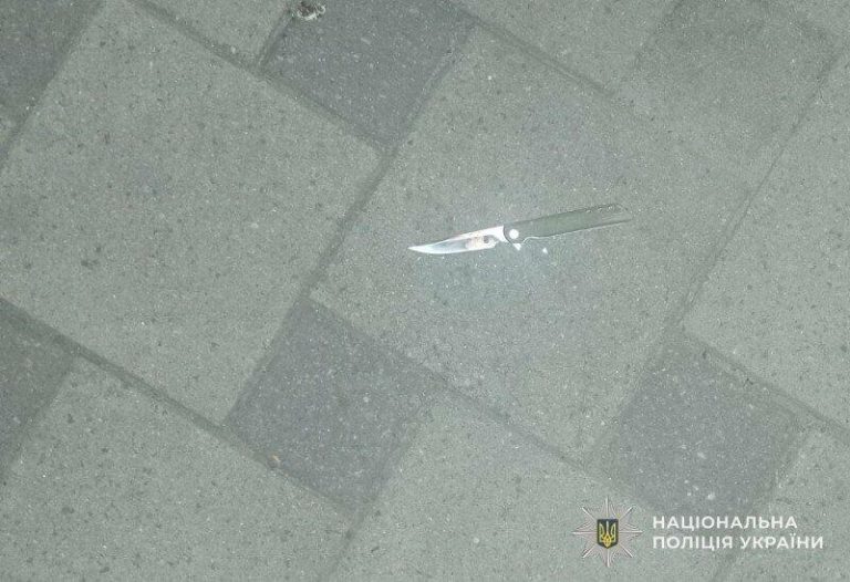 У Шептицькому затримали чоловіка, який поранив перехожого ножем