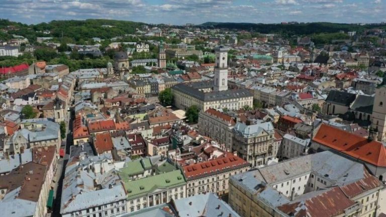 У Львові ще 38 переселенців отримають ваучери на житло