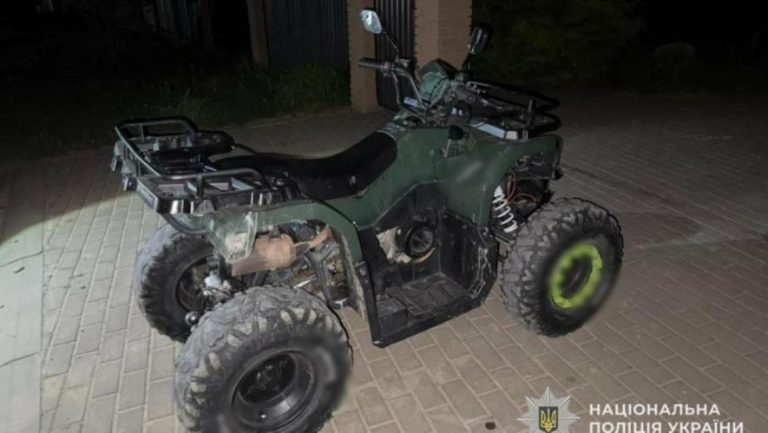 У Яворівському районі 10-річний хлопчик на квадроциклі травмував пішохода