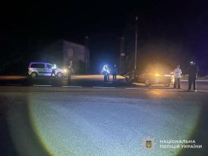 20-річний мотоцикліст опинився в лікарні після ДТП за участю Hyundai у Львівському районі