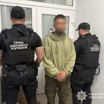 У Золочеві поліція затримала підозрюваного у кидку гранати
