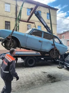 У Львові евакуйовано ще шість покинутих автомобілів