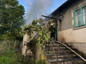 У Золочівському районі під час пожежі в приватному будинку загинув 57-річний чоловік