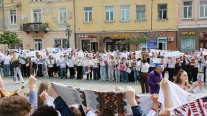 На Львівщині встановили рекорд: 1713 вишитих рушників до Дня вишиванки — ФОТО