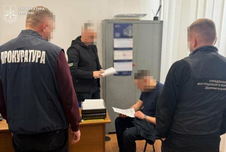 На Львівщині викрили митника, який задекларував техніку на 7 мільйонів як засоби гігієни