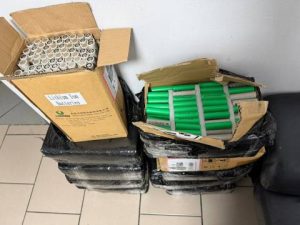 На українсько‑польському кордоні виявили контрабандні партії iPhone і автозапчастин на суму 2 млн гривень