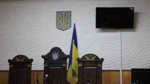 Директора підрядної фірми, який привласнив понад 400 тисяч під час ремонту школи під Львовом, суд залишив без покарання