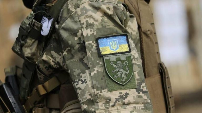 У Львові батьки загиблих і зниклих безвісти військових можуть отримати по 10 тисяч — як оформити допомогу