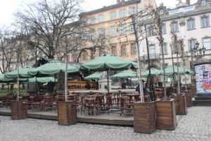Актуальний курс валют у Львові на 25 червня