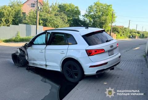 Гонитва за Audi Q5 у Пустомитах закінчилася смертельною аварією — водій зізнався в убивстві матері