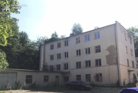 Суд підтвердив позицію прокуратури у справі про житлову забудову поблизу Львівської академії мистецтв