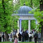 У двох львівських парках оголосили аукціони на розміщення кав’ярень і точок з морозивом