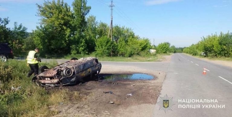 Аварія з постраждалими на трасі Жовква–Крехів–Івано-Франкове
