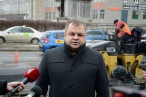 У травні керівник Львівтеплоенерго отримав понад 100 тисяч гривень зарплати — Варіанти