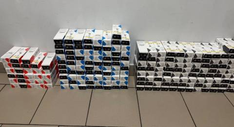 У Краківці викрили контрабанду заборонених шприц-ручок і швейних голок на суму п’ять мільйонів гривень