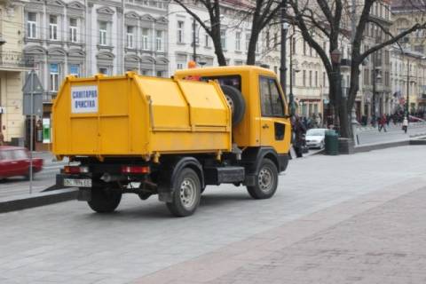 На оновлення парку техніки львівські комунальні шляхово-ремонтні підприємства планують залучити кредит у 240 млн