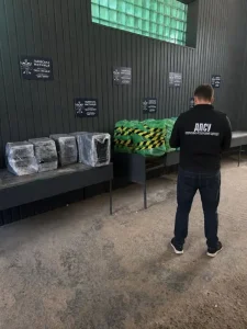 У Шегинях і Краківці на кордоні конфіскували товари на суму понад 4,7 млн грн