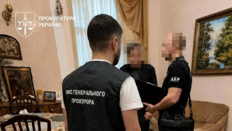 Гринкевичам оголосили нові підозри у справі хабара колишньому посадовцю Міноборони