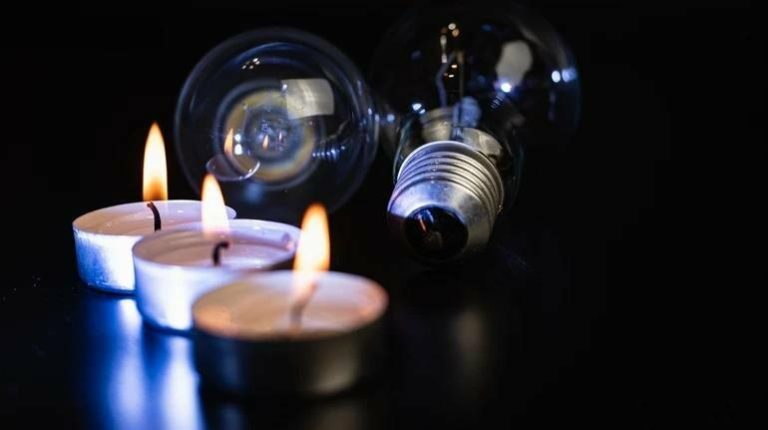 30 червня на Львівщині відновлюють графіки планових відключень світла