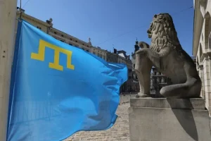 У Львові відзначають День кримськотатарського прапора — повна програма заходів