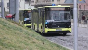 У Львові влітку зменшать кількість автобусних одиниць на низці маршрутів — названо, де саме