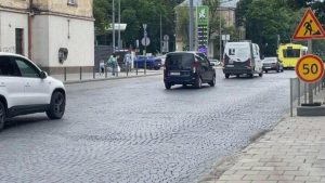 На Личаківській у Львові ремонтуватимуть ділянку до кінця серпня — рух транспорту частково обмежать