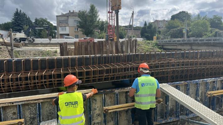 У Львові завершили наступний етап будівництва шляхопроводу в Рясному