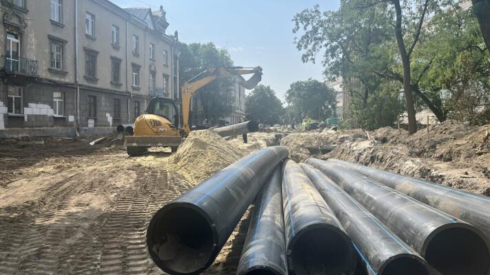 Оновлення Залізничної у Львові: що роблять зараз і як зміниться район