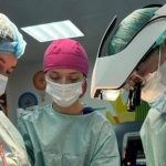 Рекордна операція у Львові — 12-річній дівчинці видалили 4-кілограмову пухлину в дитячій лікарні