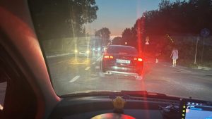 Рух на популярній дорозі у Львові тимчасово призупинили