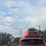 У Львові трамвай зупинився через обрив пантографа