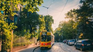 У Львові тимчасово перекриють проїзд автівок на одній із доріг