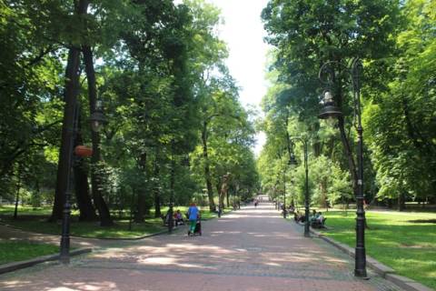 У Львові вдруге оголосили аукціони з оренди торгових місць у міських парках