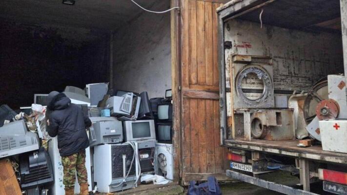 Де у Львові правильно вивезти старі меблі й побутову техніку
