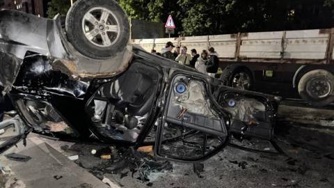 На Сихові у Львові зловмисники перевернули службовий автомобіль ТЦК після перевірки військовозобов’язаного