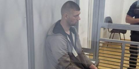 У Львові суд узяв під варту чоловіка, який під час сутички біля ТЦК побив правоохоронця і застосував газовий балончик