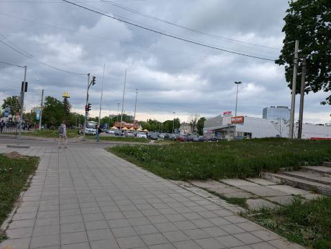 Сухо, +23°C — що очікувати