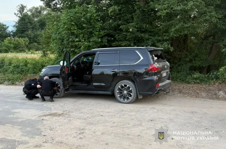 У Яворівському районі затримали підозрюваного в обстрілі автомобіля Lexus – Голос Сокальщини