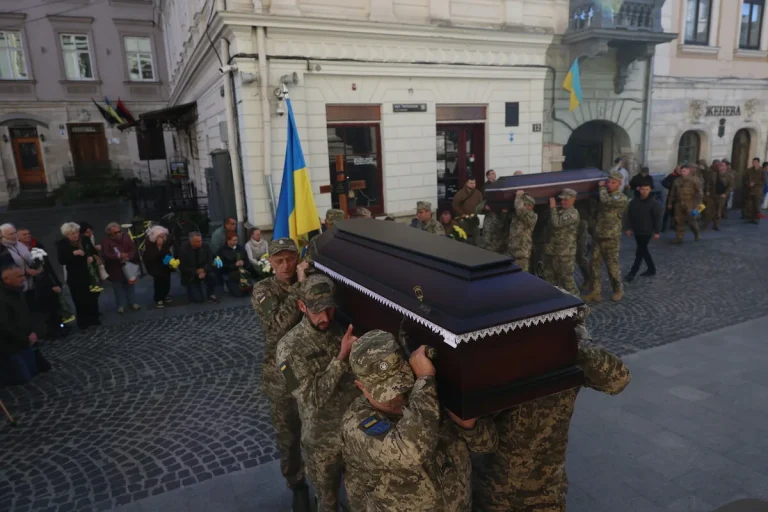 14 липня Львів проведе в останню путь трьох захисників