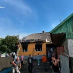 У Дулібах сусіди оперативно приборкали вогонь у житловому будинку