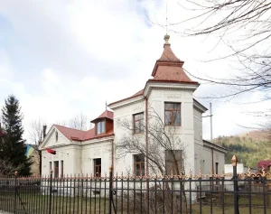 Історичну віллу в Сколе на Львівщині офіційно взяли під охоронний договір