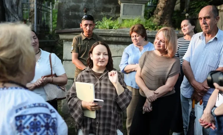 Екскурсія-спомин про Ірину Фаріон на Личакові у Львові