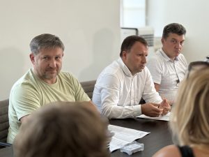 У самому центрі Львова розгорівся скандал навколо Макдональдса