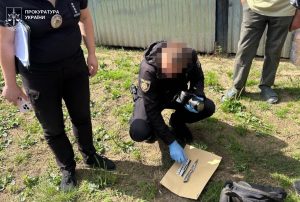 На Львівщині чоловік сховав тіло під велосипедом