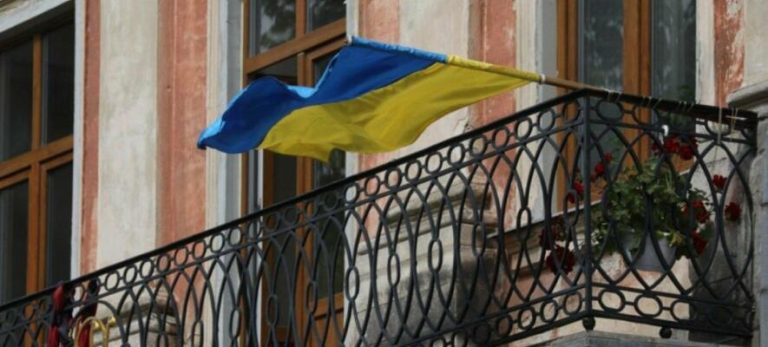 Львів під вітряною атакою: завтра очікуються шквальні пориви вітру